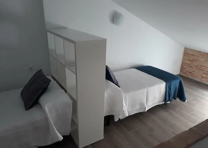 Puerta Alameda Mirador Centro Historico * 론다