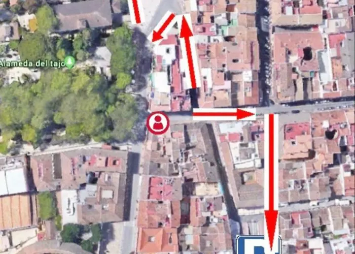 Puerta Alameda Mirador Centro Historico * רונדה